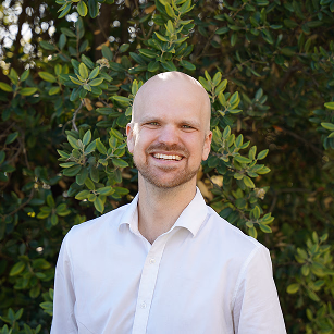 Hunter Davis Ozawa - CSO, Co-founder